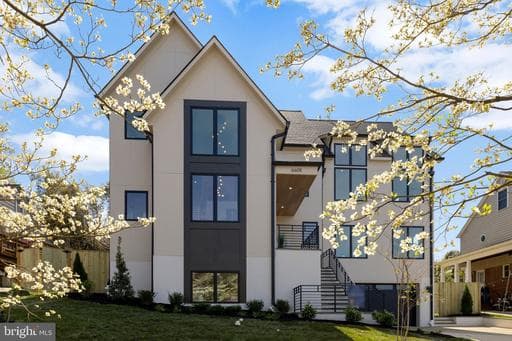 6605 Jerry Pl, McLean, VA 22101-5506, United States - Photo 1