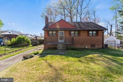 3614 CREST DRIVE - Photo 1