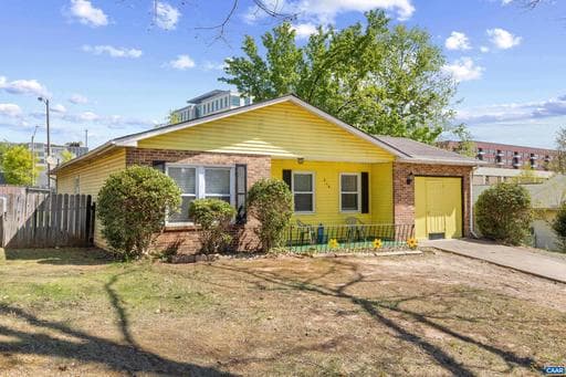 215 DICE ST,CHARLOTTESVILLE,VA,22902,CHARLOTTESVILLE CITY