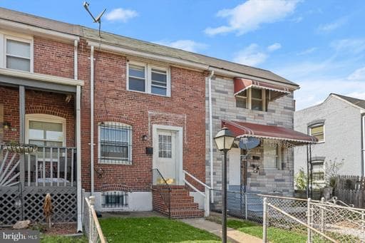 3720 SAINT VICTOR STREET - Photo 1