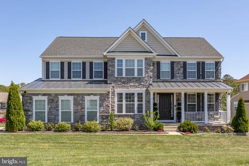 6300 PENN COVE COURT - Photo 1