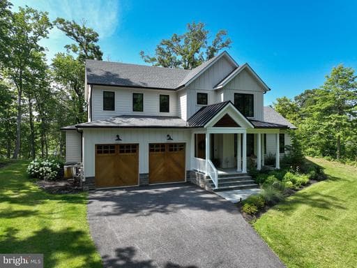 188 SOUTHDOWN ROAD - Photo 1