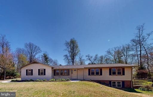729 W WATERSVILLE ROAD - Photo 1