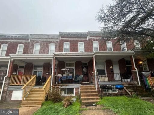 751 MCKEWIN AVENUE - Photo 1