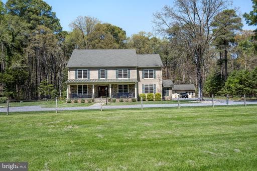 7909 CHURCH NECK - Photo 1