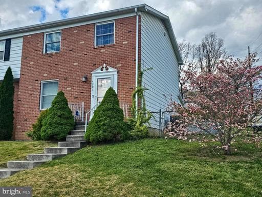 14201 LOUISE DRIVE - Photo 1