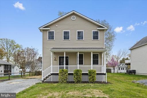 1066 WALNUT AVENUE - Photo 1