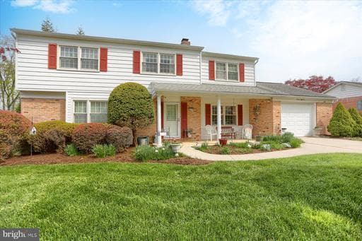 718 LINWOOD AVENUE - Photo 1