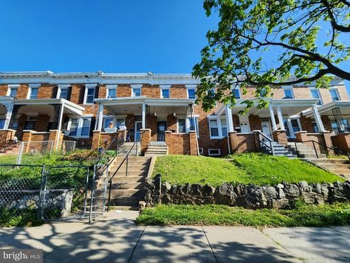 1506 E 29TH STREET - Photo 1