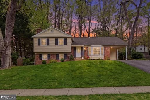 4326 DUNCAN DRIVE - Photo 1