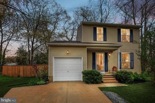 603 Wheat Mill Ct E, Millersville, MD 21108-1528, United States - Photo 1