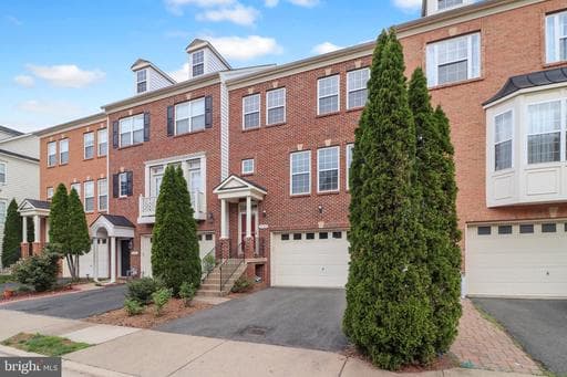 9784 Corbett Cir, Manassas Park, VA 20111, United States - Photo 1