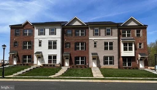 16605 BREEZEWAY ALLEY