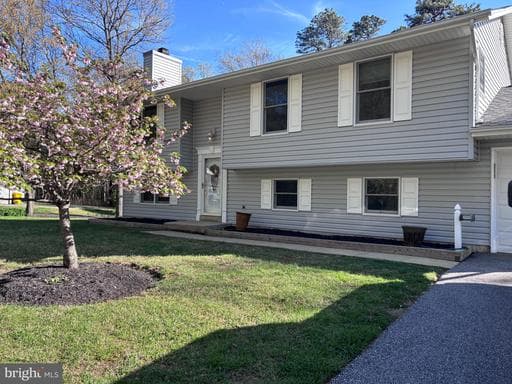 845 DERBY FARMS DRIVE - Photo 1