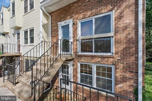 62 N BEDFORD STREET 62B