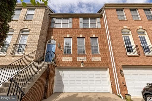 31 CALABASH COURT - Photo 1
