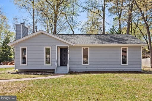 5606 BAY BREEZE COURT - Photo 1