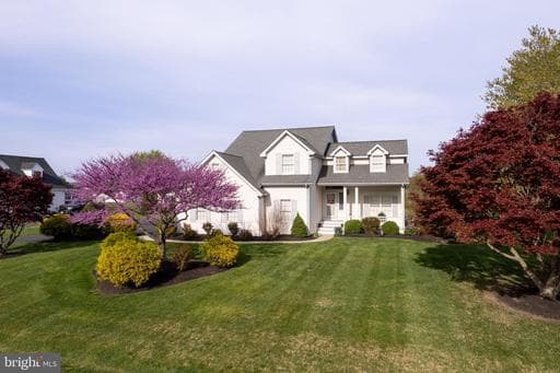 56 SUNNYBROOK DRIVE - Photo 1