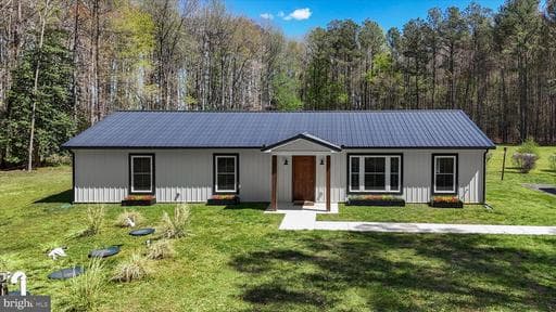 7805 DYER ROAD - Photo 1