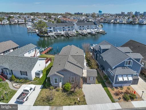 610 GULF STREAM DRIVE