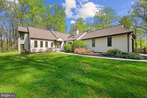 5816 OAKLAND ROAD - Photo 1