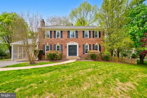 16528 GEORGE WASHINGTON DRIVE - Photo 1