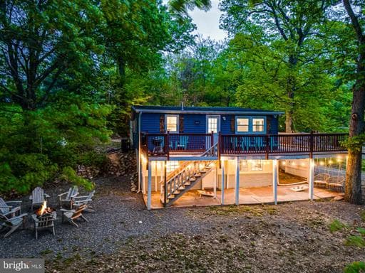 218 N VIEW DRIVE - Photo 1