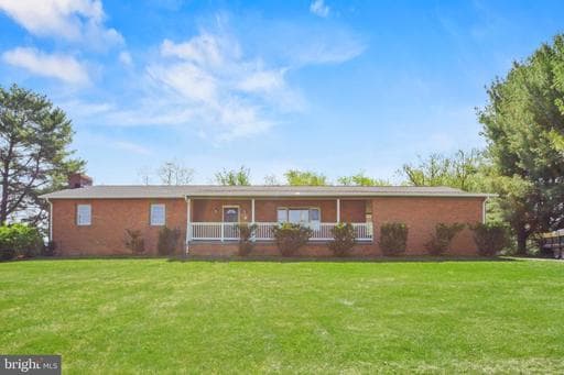 40 TROXELL LANE - Photo 1