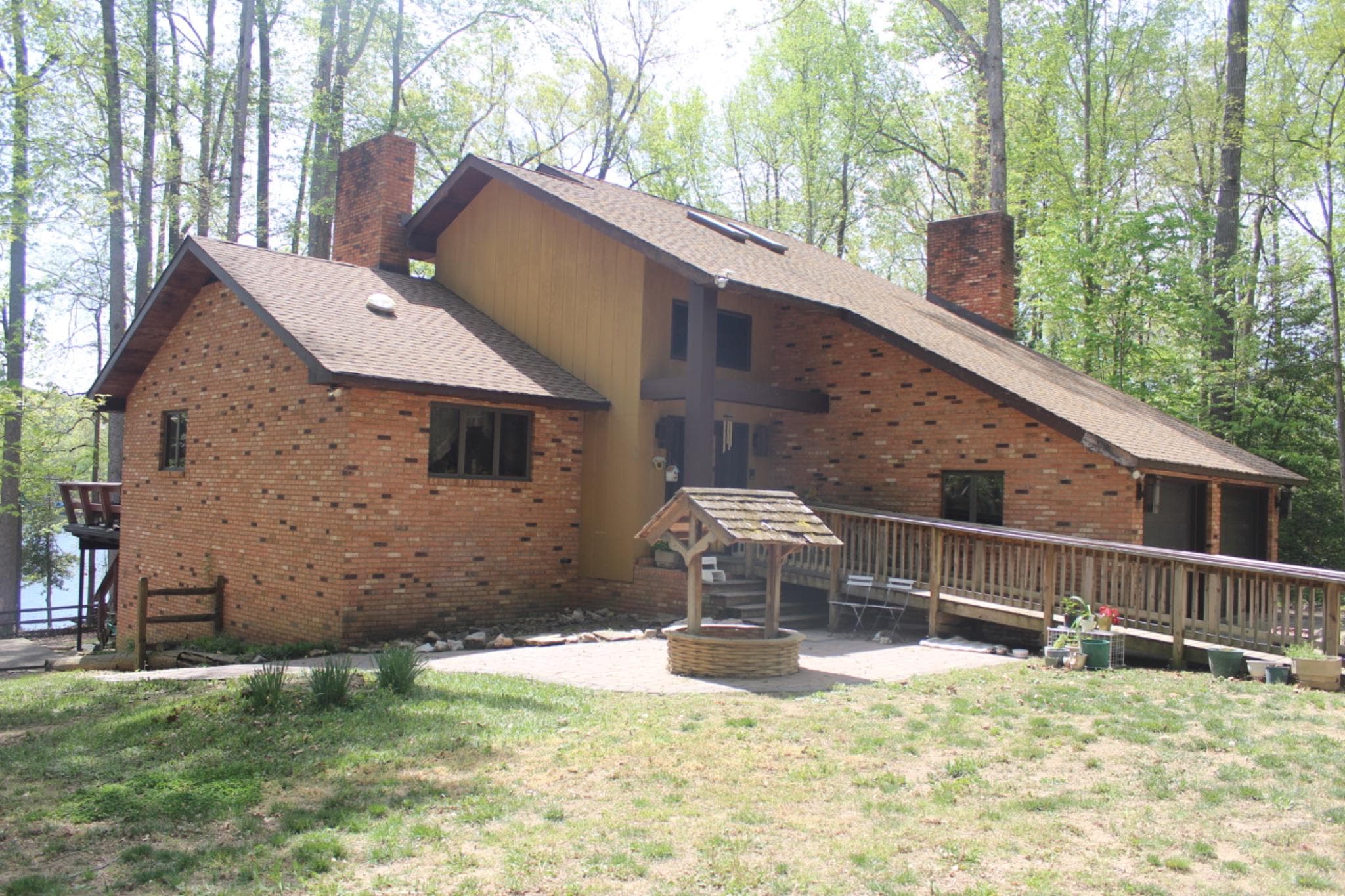 678 LAKE CAROLINE DRIVE - Photo 1