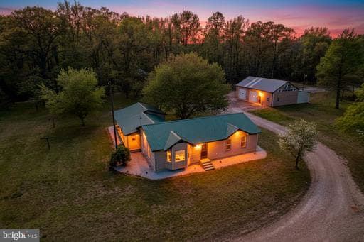 12484 GREENSBORO ROAD - Photo 1