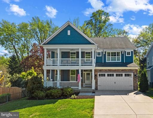 819 JANICE DRIVE - Photo 1