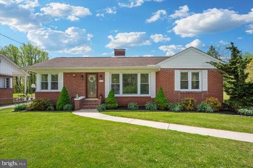 7117 BLUE MOUNTAIN ROAD - Photo 1