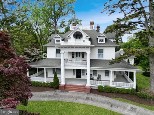 800 CAMDEN AVENUE - Photo 1