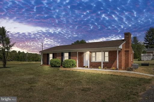 12157 OCTONIA ROAD - Photo 1