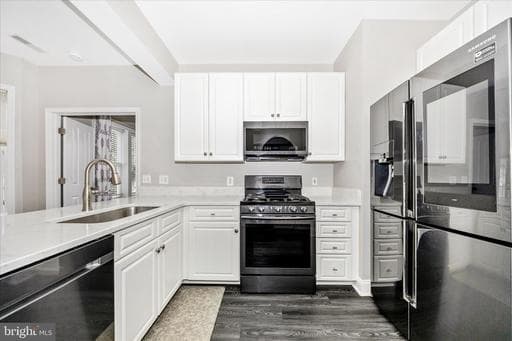 2520 WATERSIDE DRIVE 105 - Photo 1