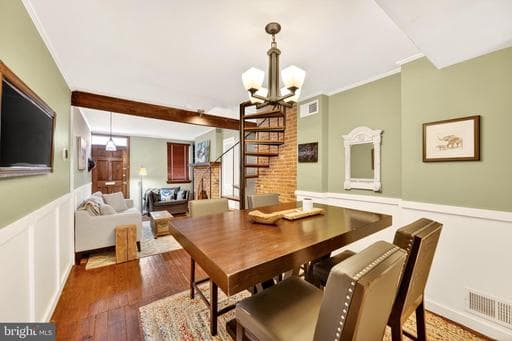 11 E WHEELING STREET - Photo 1