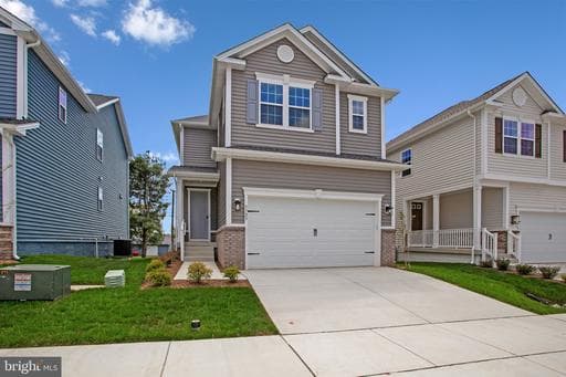 5723 HOWARD DRIVE - Photo 1