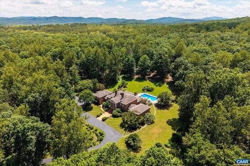 1462 OWENSVILLE RD,CHARLOTTESVILLE,VA,22901,ALBEMARLE
