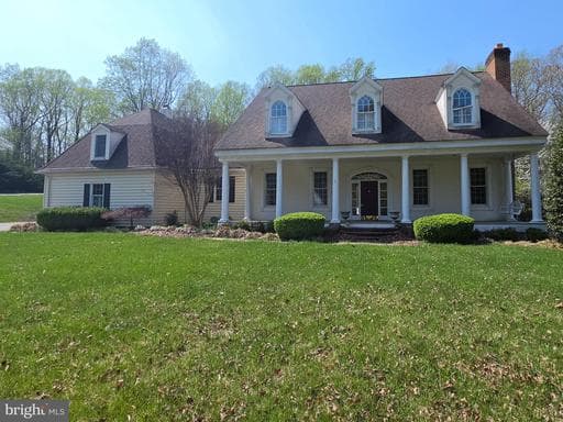 1918 MACKIEBETH COURT - Photo 1