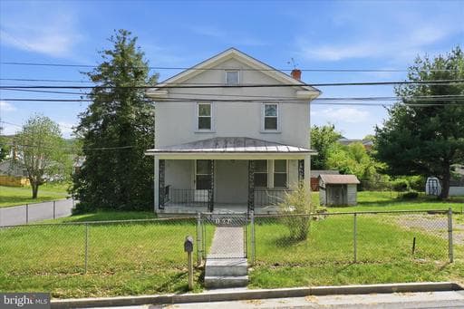 104 W 12TH STREET - Photo 1