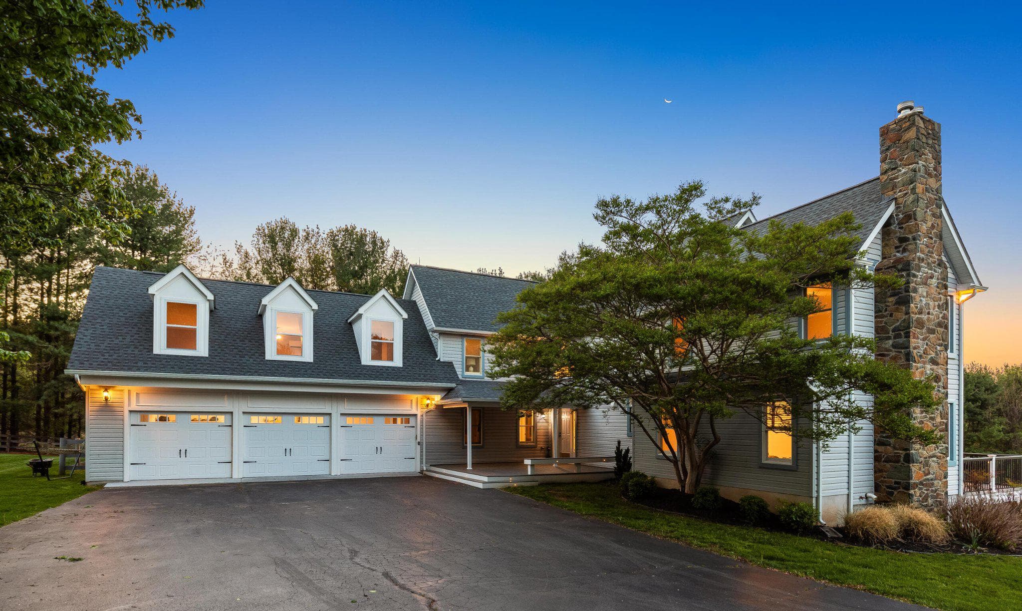 35571 Suffolk Ln, Purcellville, VA 20132-5229, United States - Photo 1