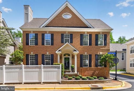 6934 COVE INLET COURT - Photo 1