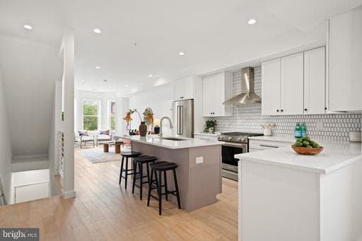 731 FAIRMONT STREET 2 - Photo 1