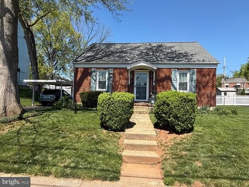 345 E HIGH STREET - Photo 1