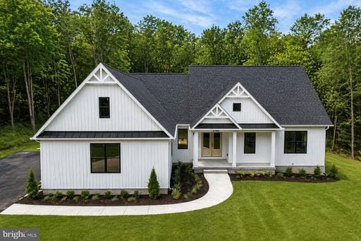 9529 CHILDACREST DRIVE - Photo 1