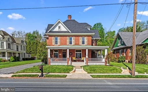 209 S MAIN STREET - Photo 1