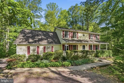 4512 TRUE BLUE ROAD - Photo 1