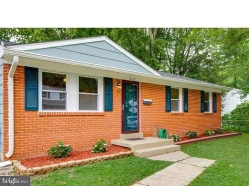 4125 GARDENSEN DRIVE - Photo 1