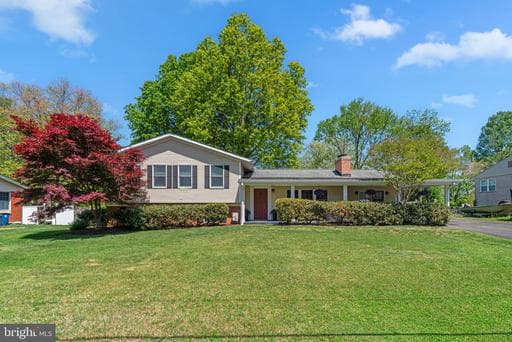 804 OLIVE DRIVE - Photo 1