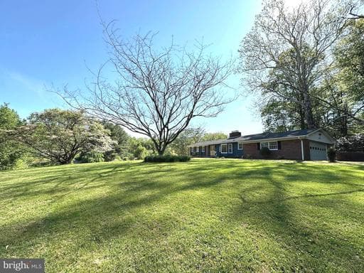 17821 POND ROAD - Photo 1